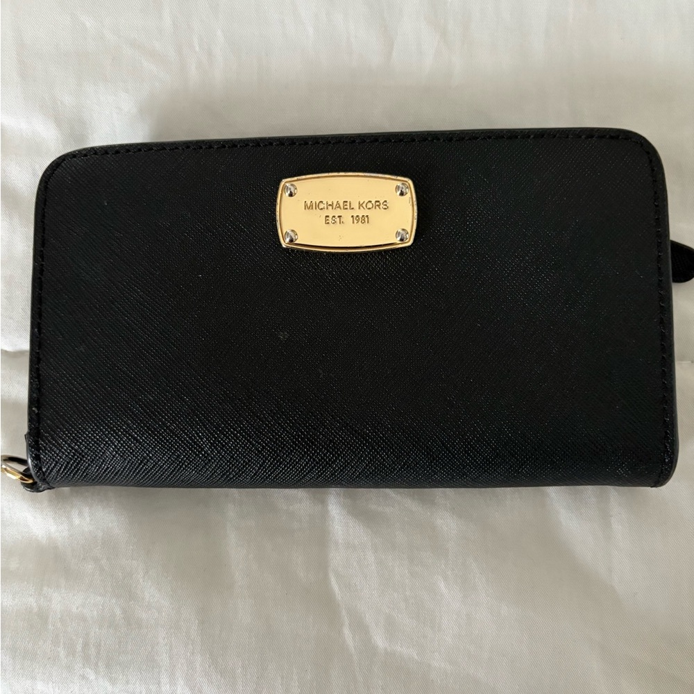 Michael Kors wallet